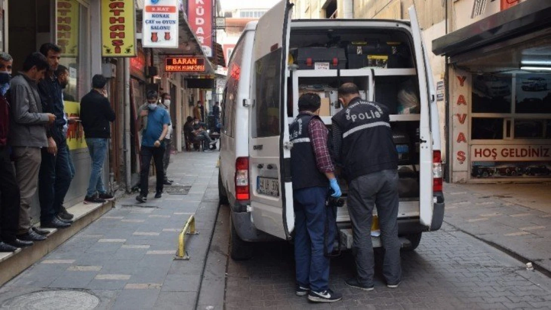 İnşaat işçisi kaldığı evde ölü bulundu