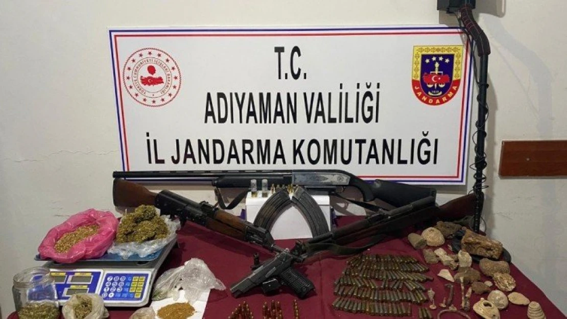 Jandarmadan uyuşturucu, silah ve tarihi eser operasyonu