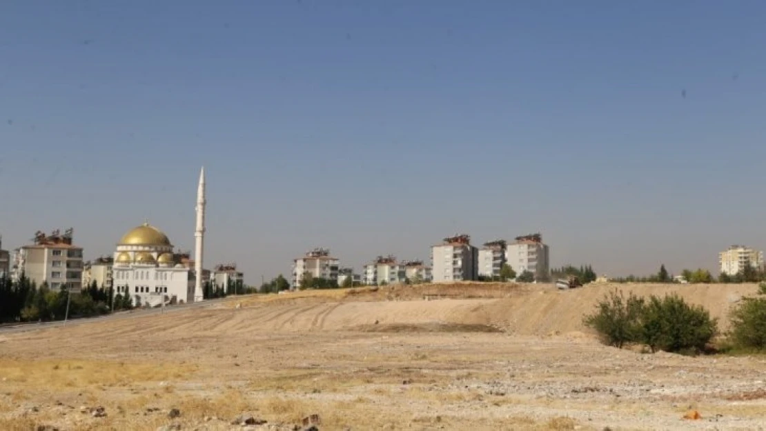 Karapınar ve Yeni Sanayi Mahallesine park yapılıyor