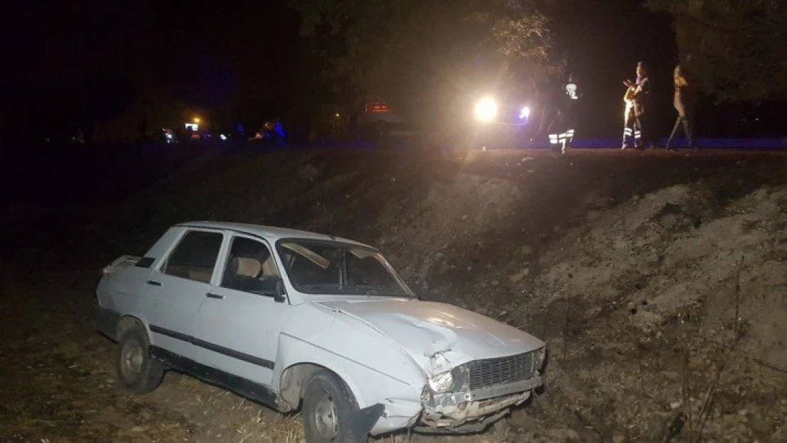 Kaza yapan alkollü sürücü aracını bırakıp kaçtı