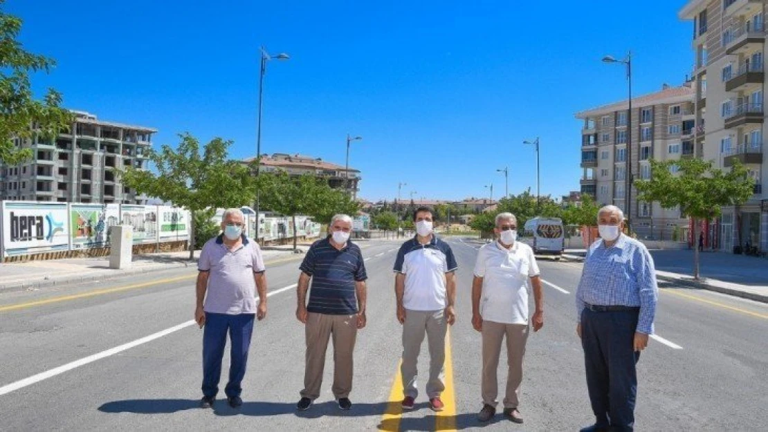 Malatya Büyükşehir yol çizgisine ağırlık verdi