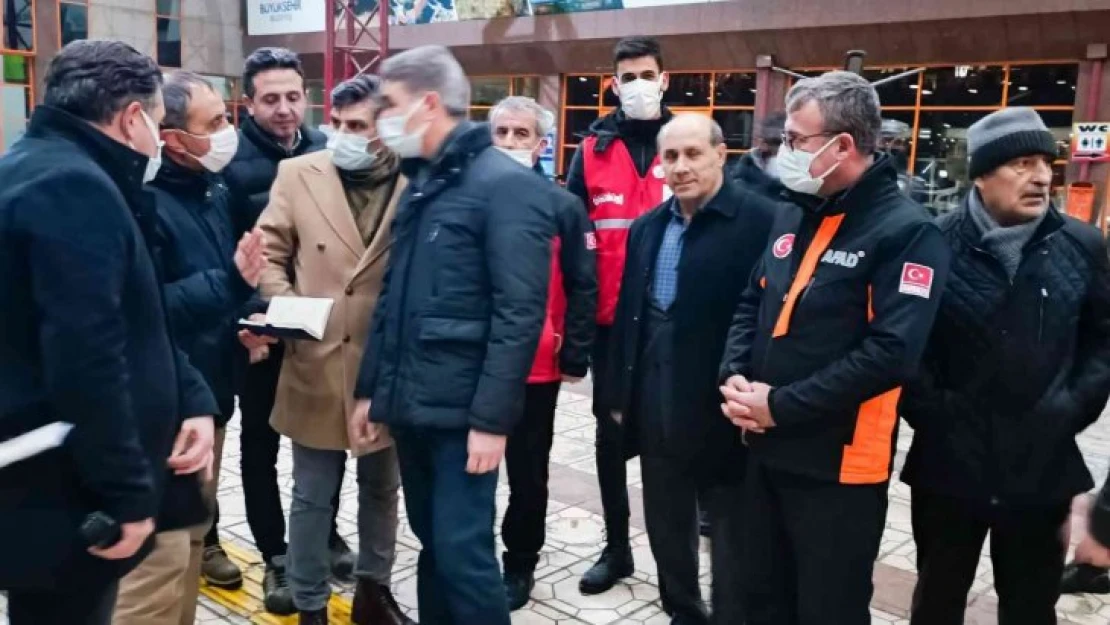 Malatya'da binden fazla kişi yurtlara yerleştirildi