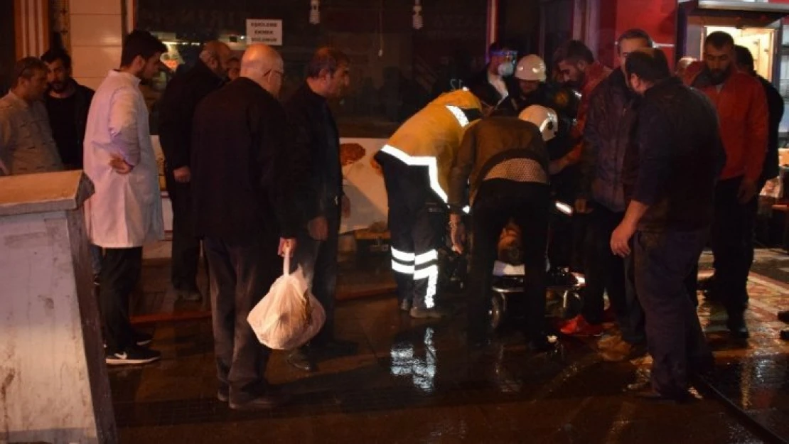 Malatya'da iş yerinde dumandan etkilenen şahıs hastaneye kaldırıldı