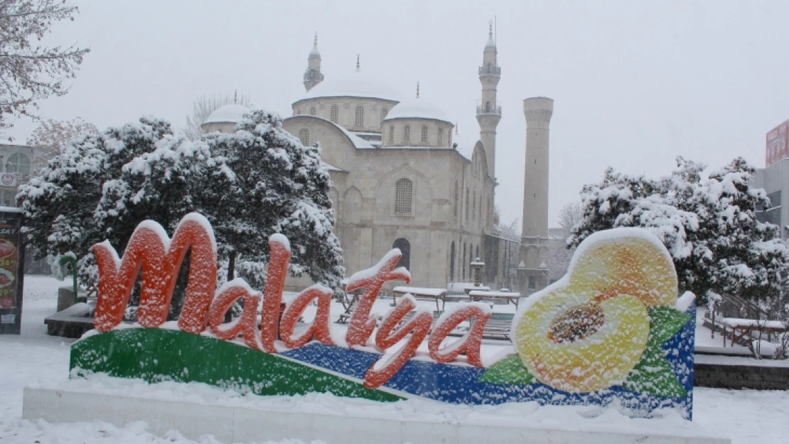 Malatya'da öğleden sonra okullar tatil edildi