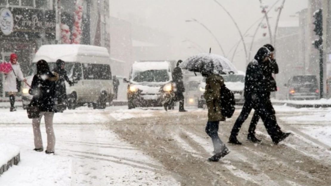 Meteorolojiden yoğun kar yağışı, kuvvetli rüzgar ve çığ uyarısı