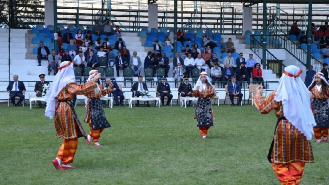 Malatya'nın ilçelerinde 19 Mayıs coşkusu