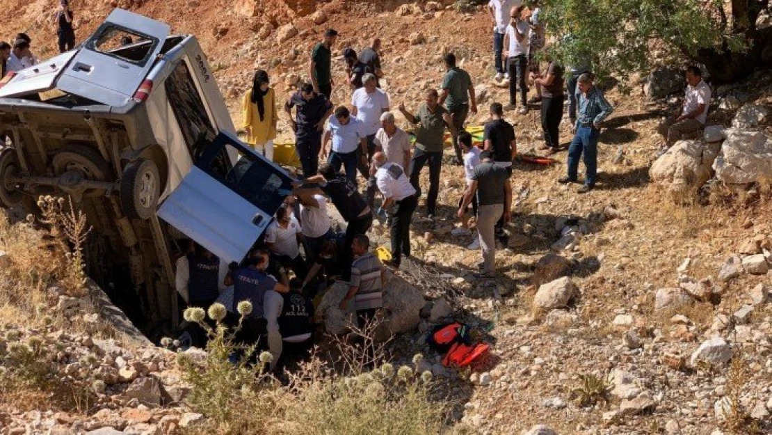 Nemrut dönüşü feci kaza: 2 ölü, 5 yaralı
