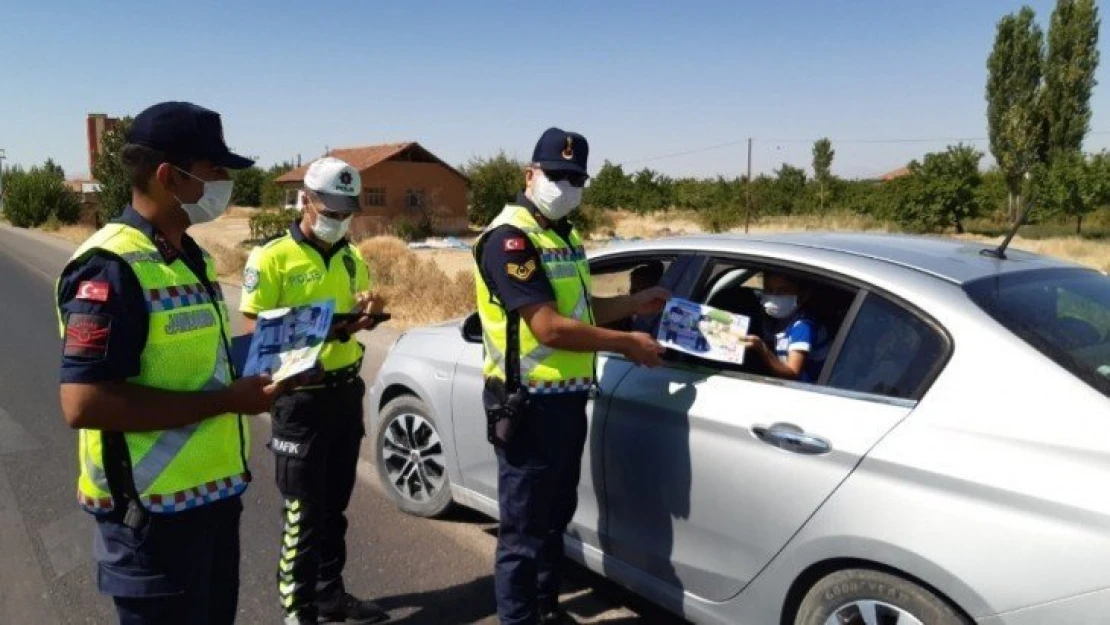 Ortak uygulamada çocuklara dedektif kartı sürprizi