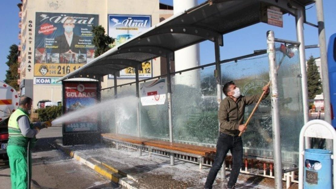 Otobüs duraklarında kısıtlama temizliği