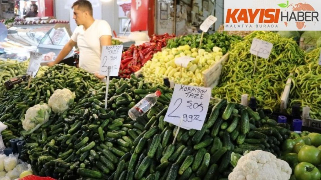 Turşuluklar pazar tezgahlarını süsledi