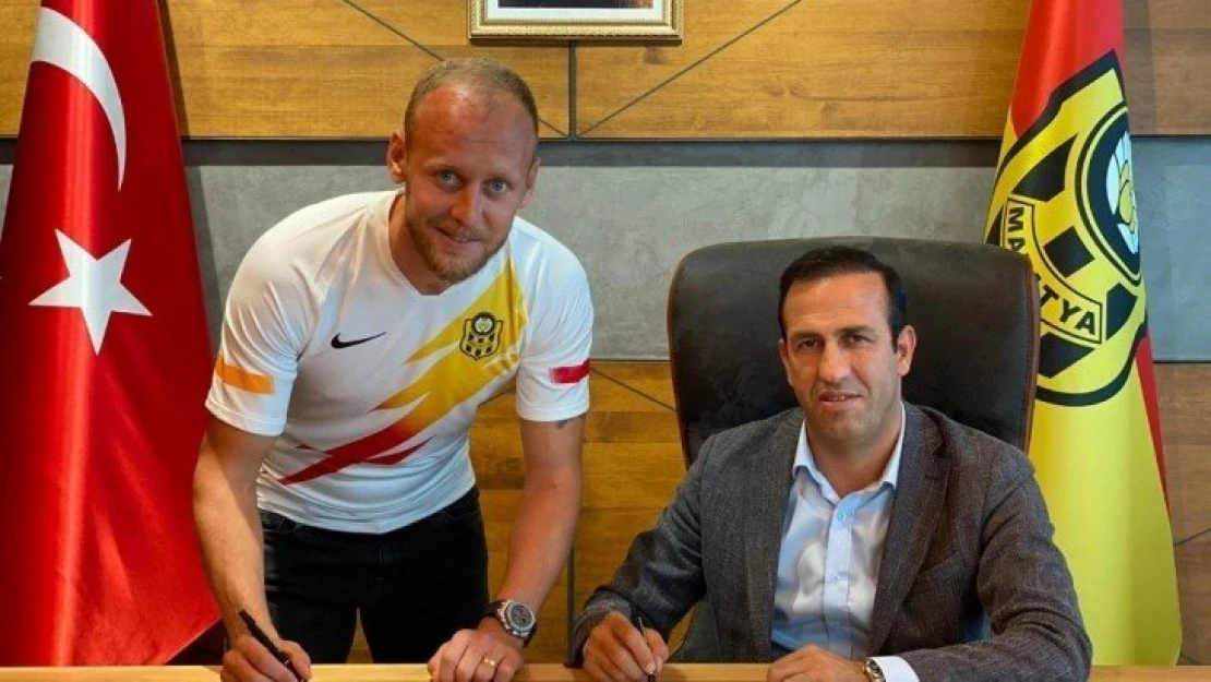 Yeni Malatyaspor, Semih Kaya'yı renklerine bağladı