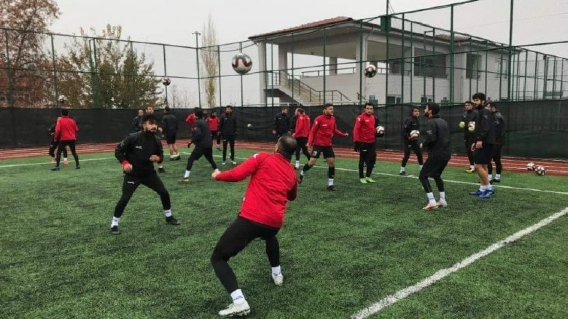 Yeşilyurt Belediyespor'da Altındağ Belediyespor maçı mesaisi sürüyor