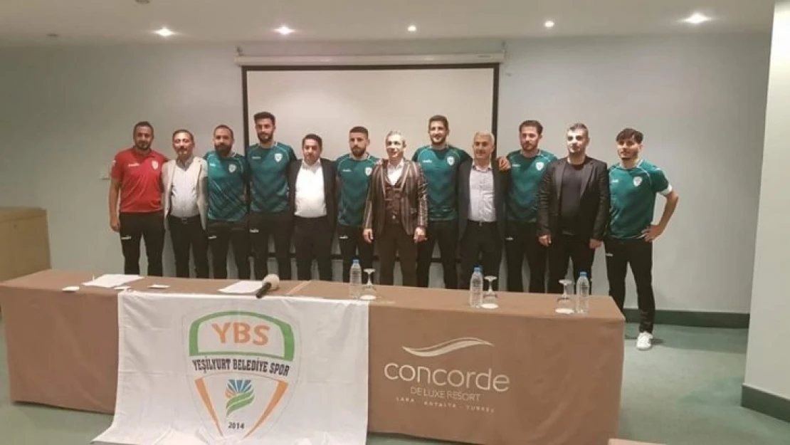 Yeşilyurt Belediyespor'dan toplu imza