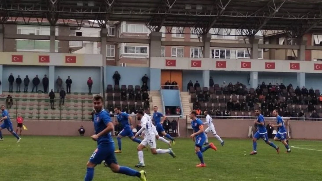 Yeşilyurt Belediyespor lidere tek golle kaybetti