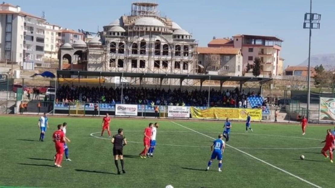 Yeşilyurt Belediyespor sahasında golsüz berabere kaldı