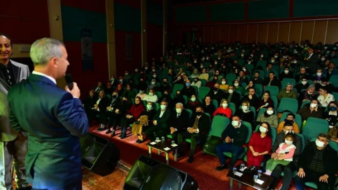 Yeşilyurt'ta 'Unutulmayan şarkılar ve türküler' konseri