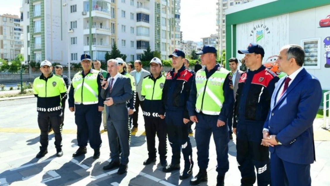 Yeşilyurt'ta trafik haftası etkinlikle kutlandı