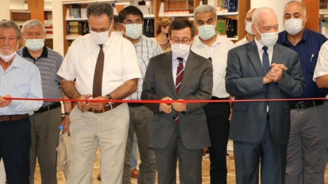 Yıldırım'ın kitap koleksiyonu İnönü Üniversitesi'nde