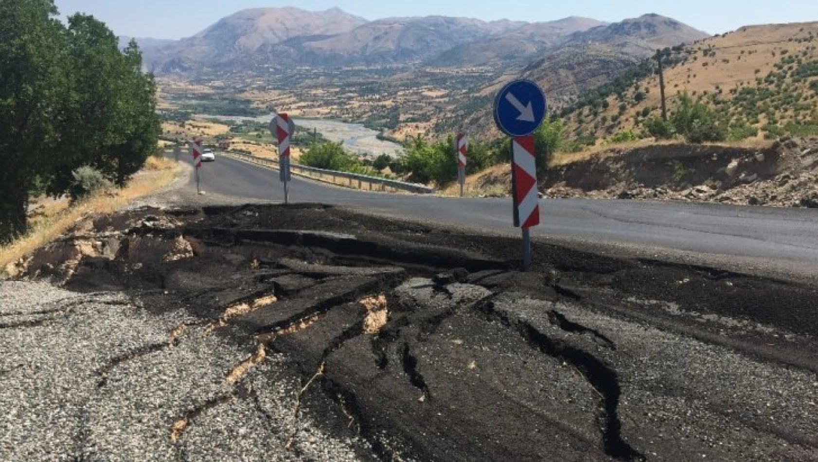 Nemrut Yolu tek şerit ile sağlanıyor