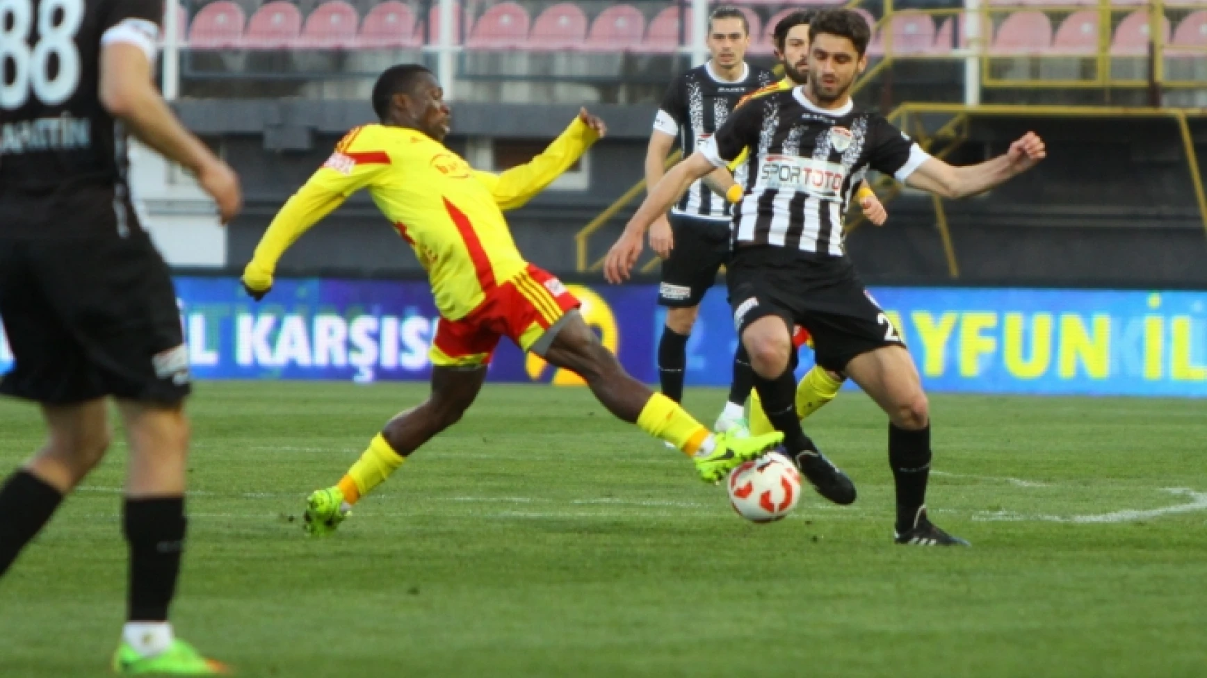 Manisaspor: 0 - Evkur Yeni Malatyaspor: 2 (Foto Galeri)