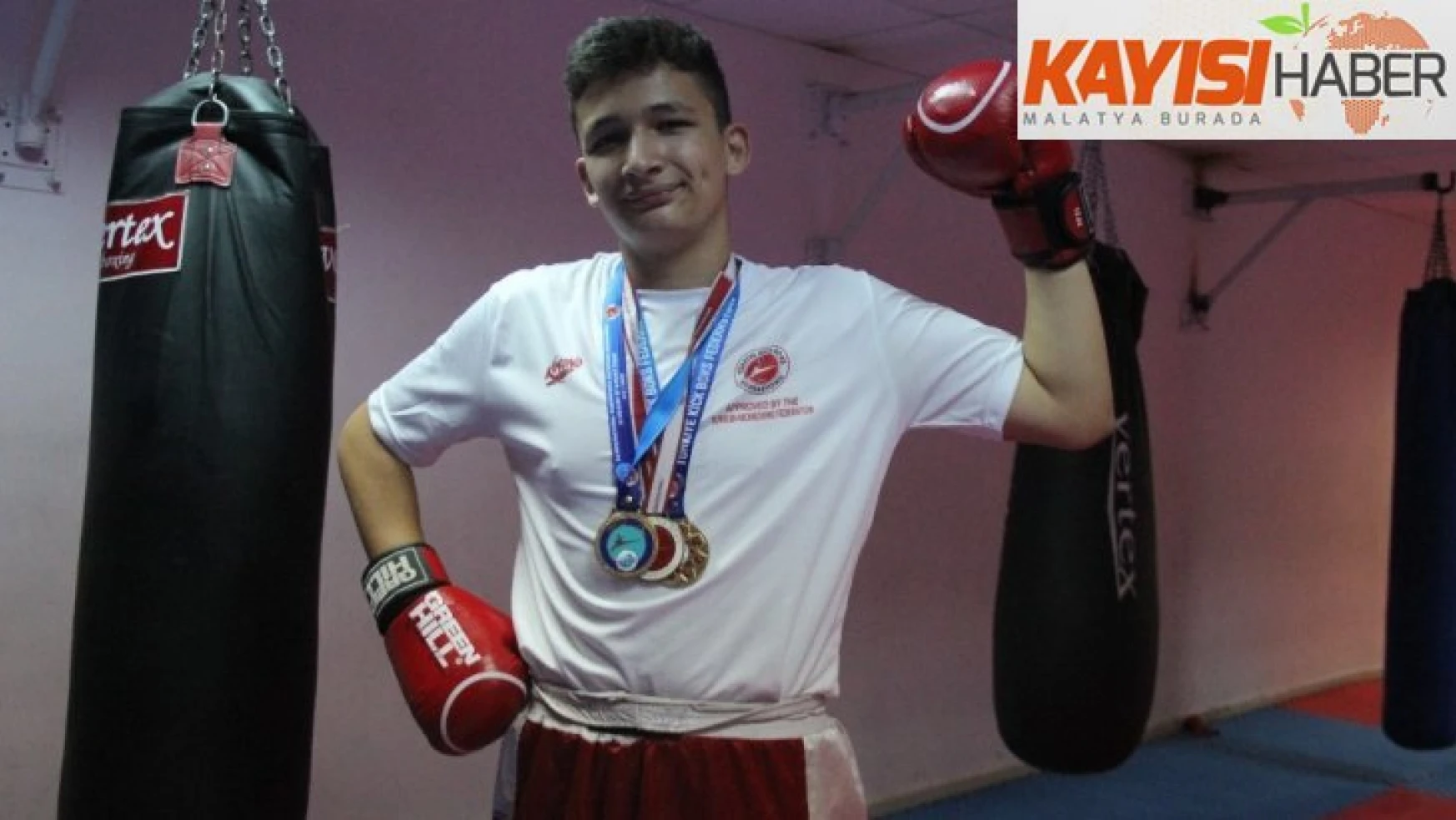 15 yaşındaki Kerem, kick boks ile hayata güldü