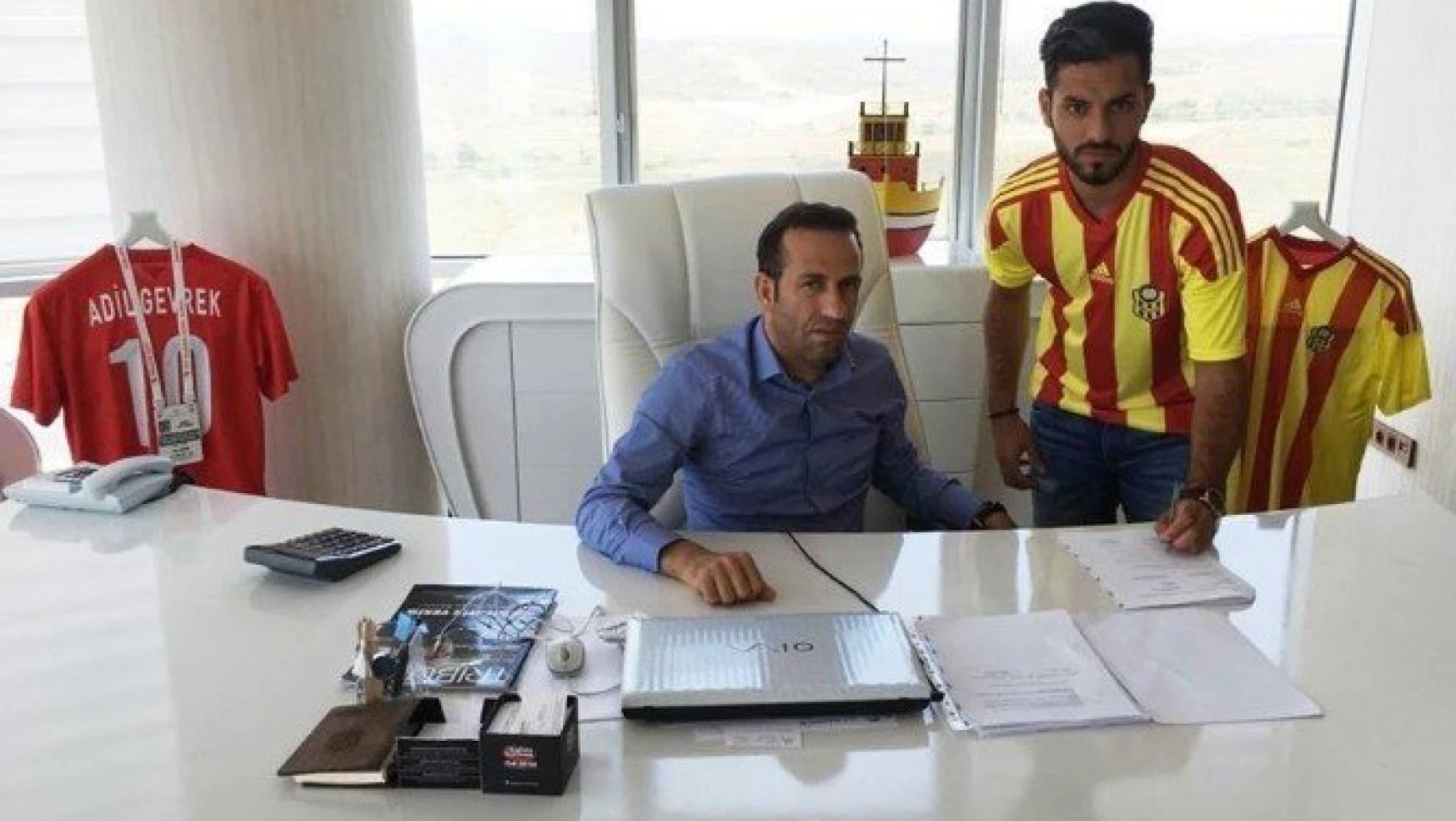 Evkur Yeni Malatyaspor, Semih Beyaz'ı Tokatspor'a kiraladı
