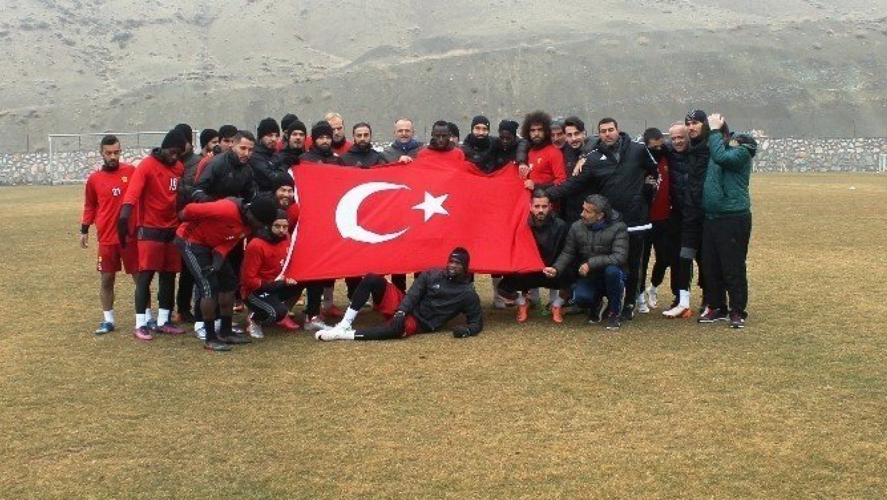 Evkur Yeni Malatyaspor'dan 'maça davet' videosu