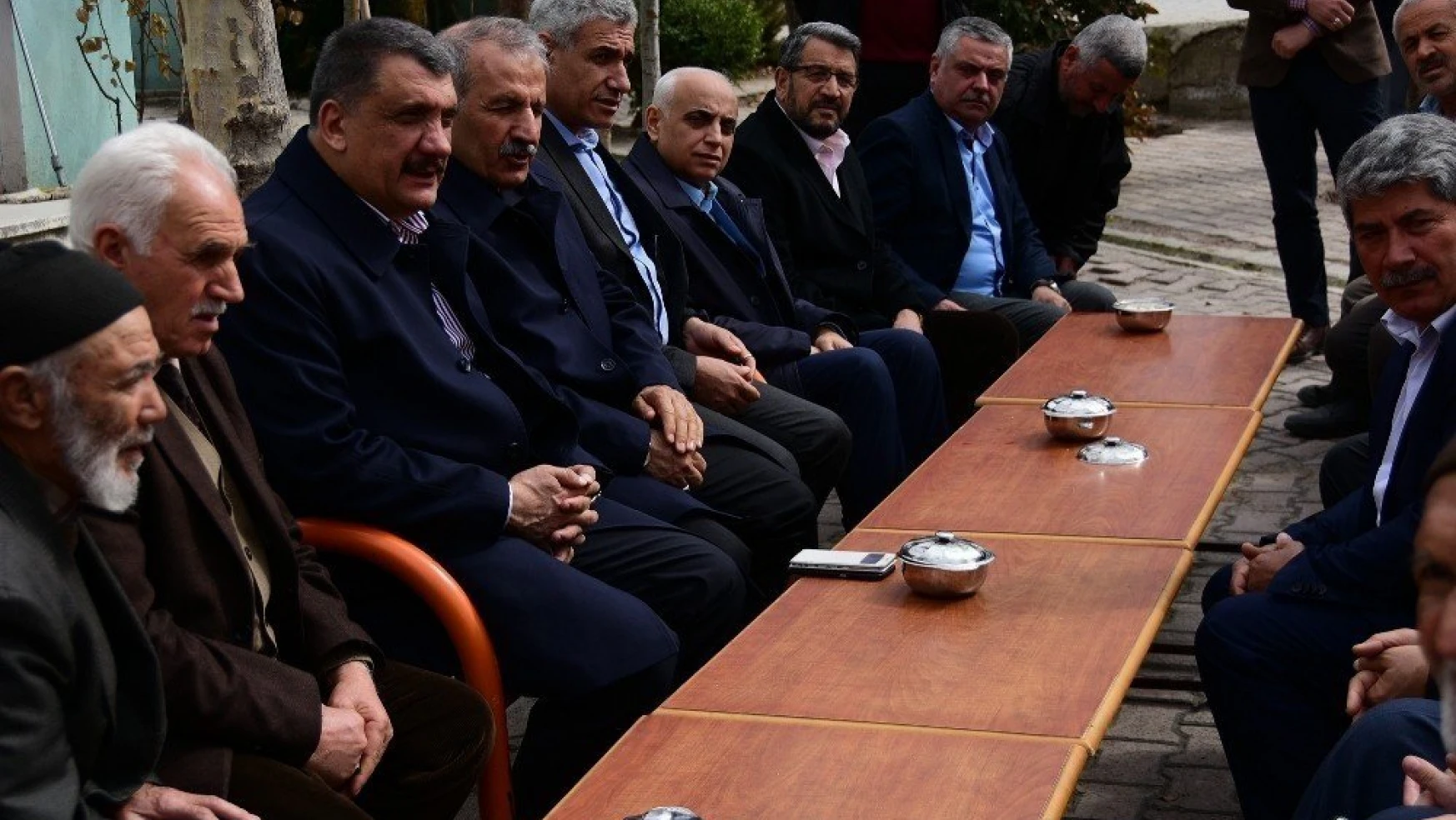 Milletvekili Şahin ve Başkan Gürkan sorunları dinledi