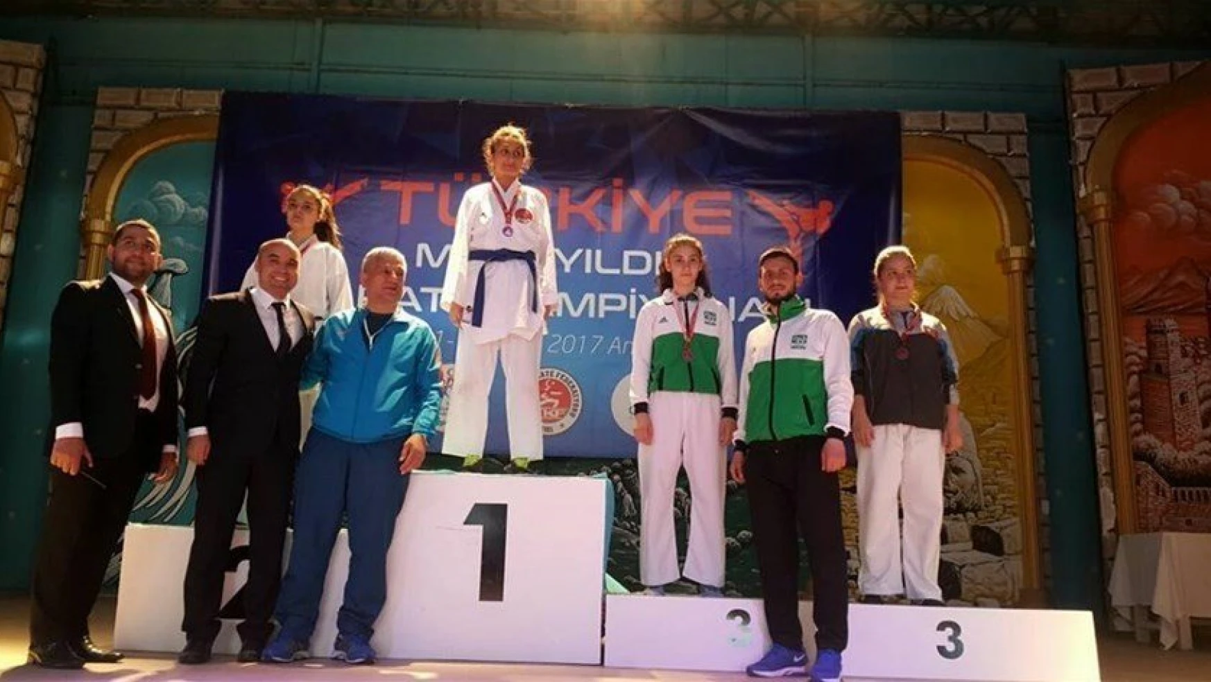 Fatma Uygur Türkiye Karate Şampiyonu oldu