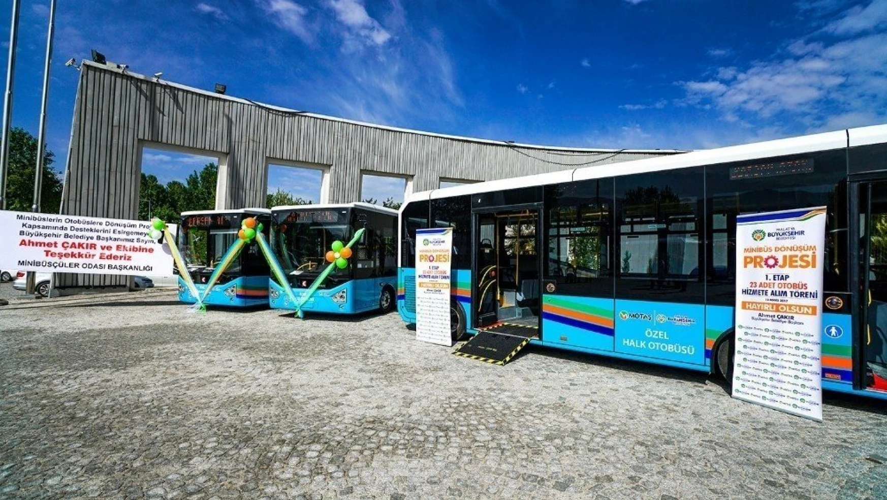 Şehiriçi minibüsler özel halk otobüsüne dönüşüyor
