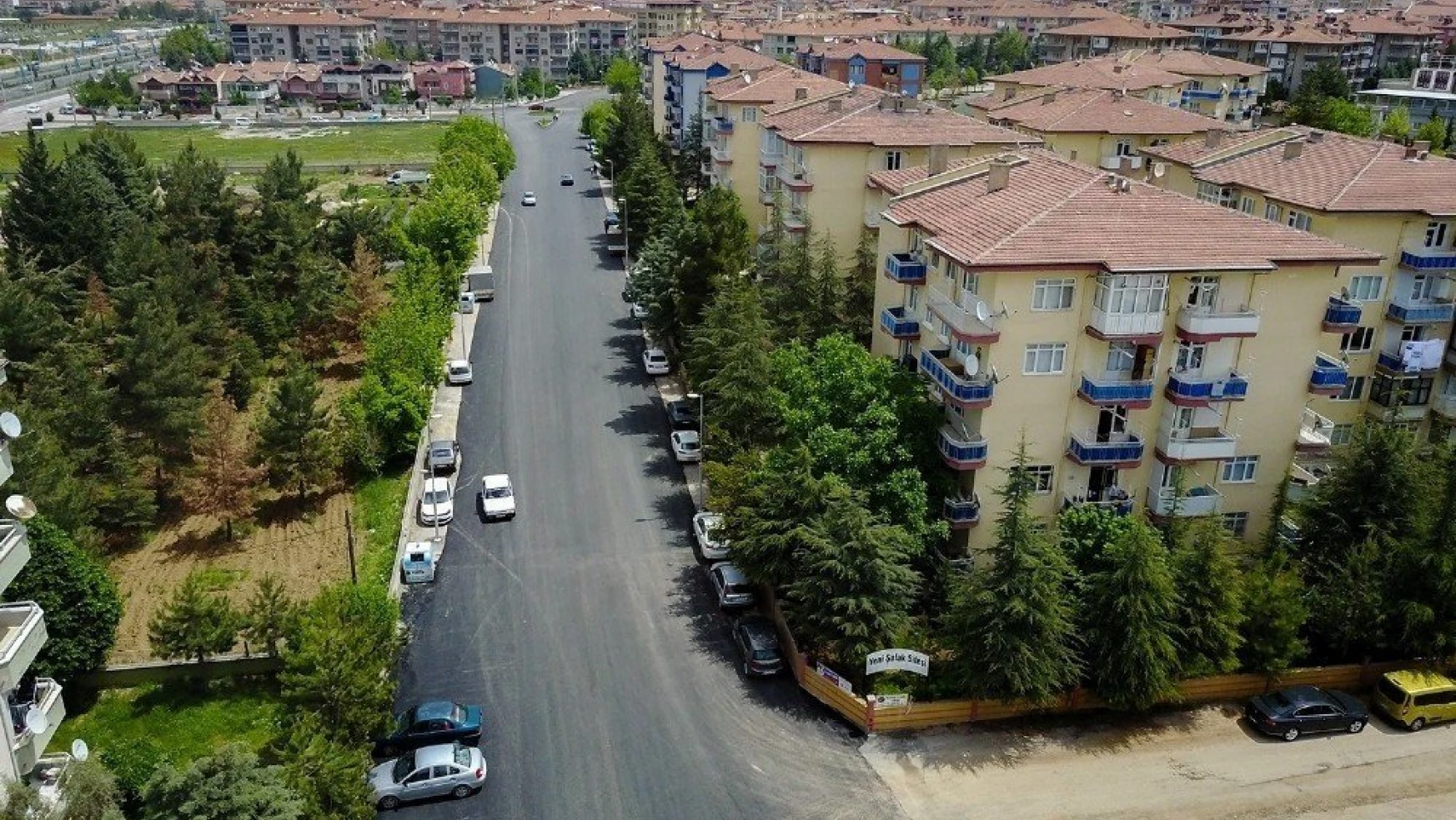Büyükşehir Belediyesi  2.3 kilometrelik asfalt çalışması yaptı
