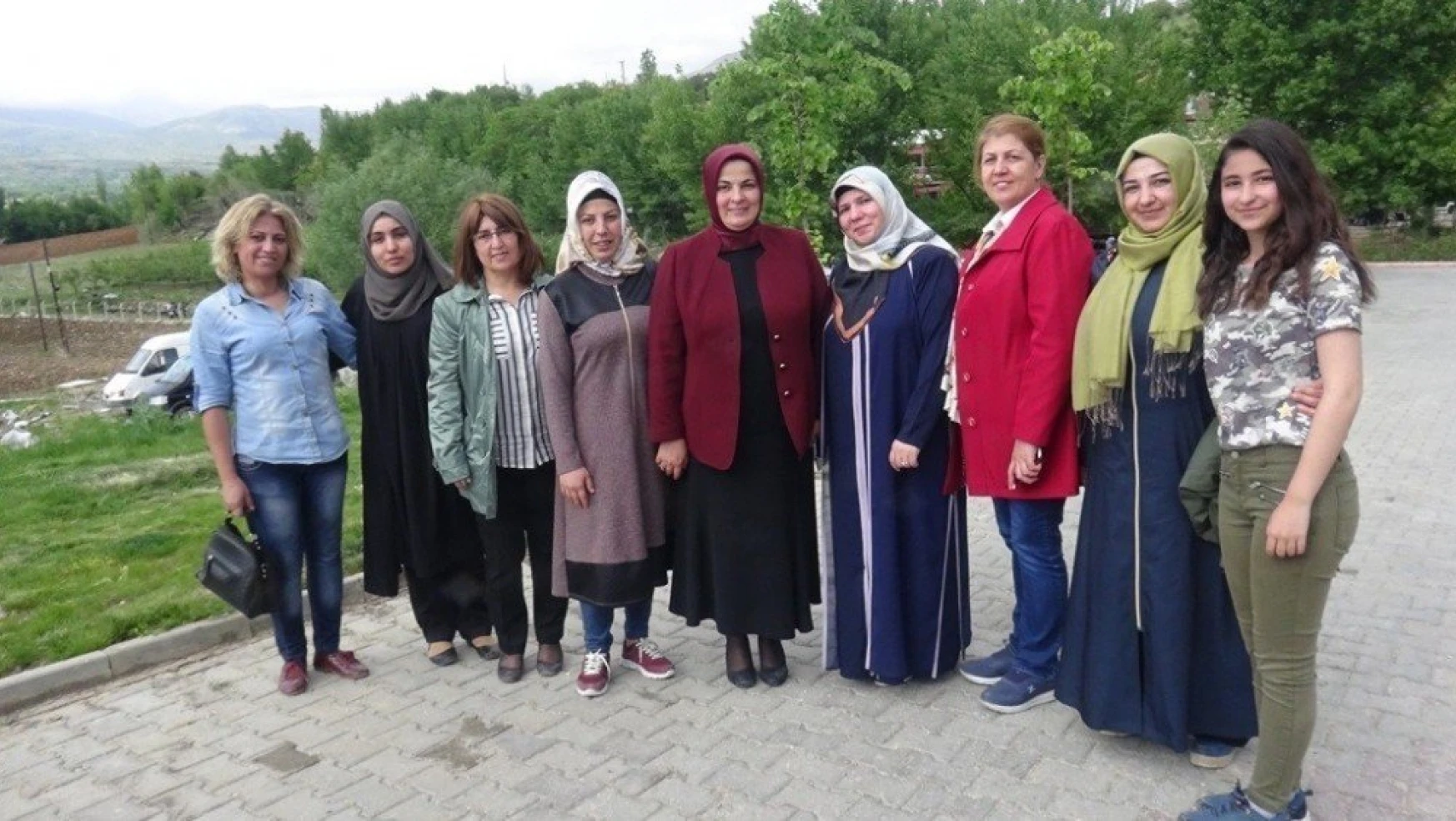 Aynur Oğuzhan'dan Doğanşehir teşkilat üyelerine teşekkür
