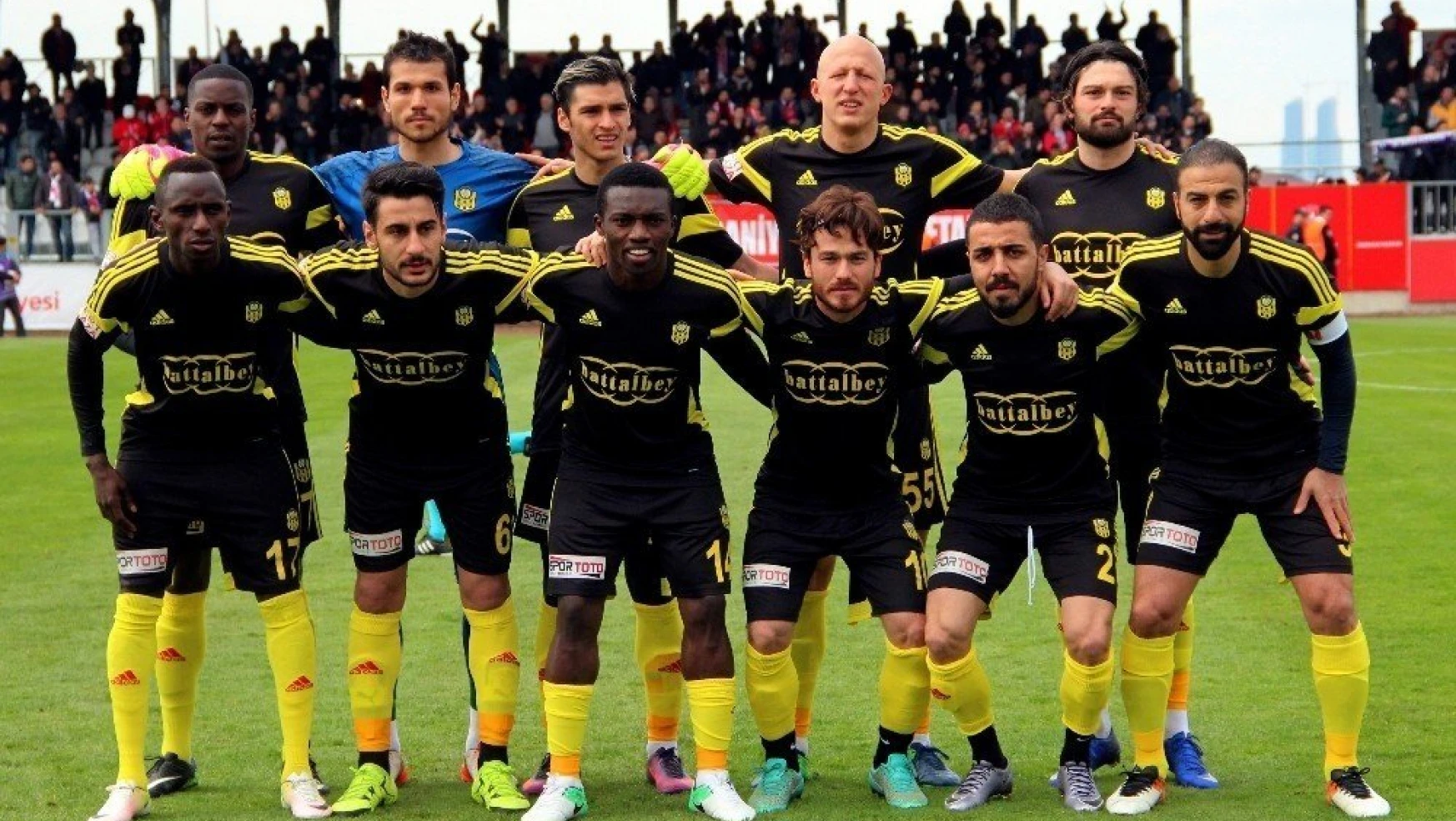 Yeni Malatyaspor'da 12 futbolcunun sözleşmesi sona erdi
