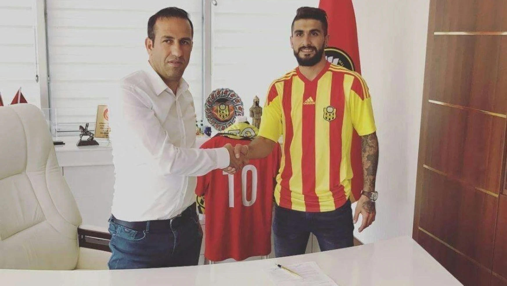 Emanuel Dening Yeni Malatyaspor'da sözleşme imzaladı

