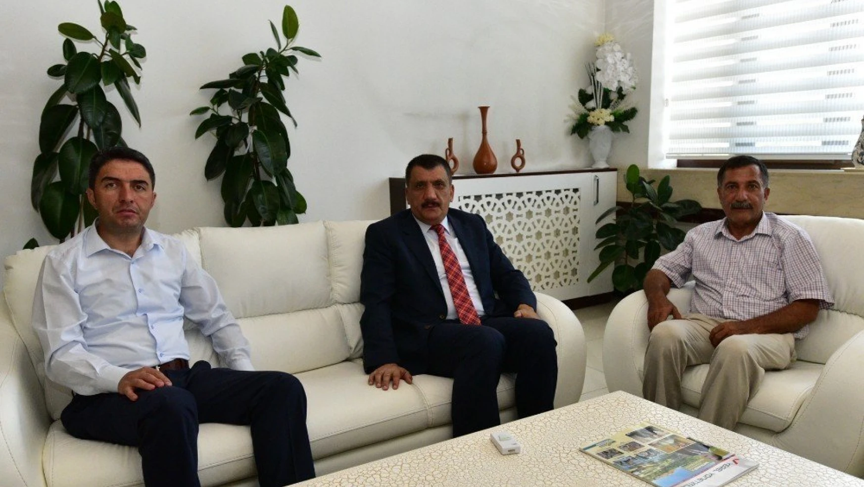 CHP İl Başkanı Kiraz'dan, Belediye Başkanı Gürkan'a ziyaret
