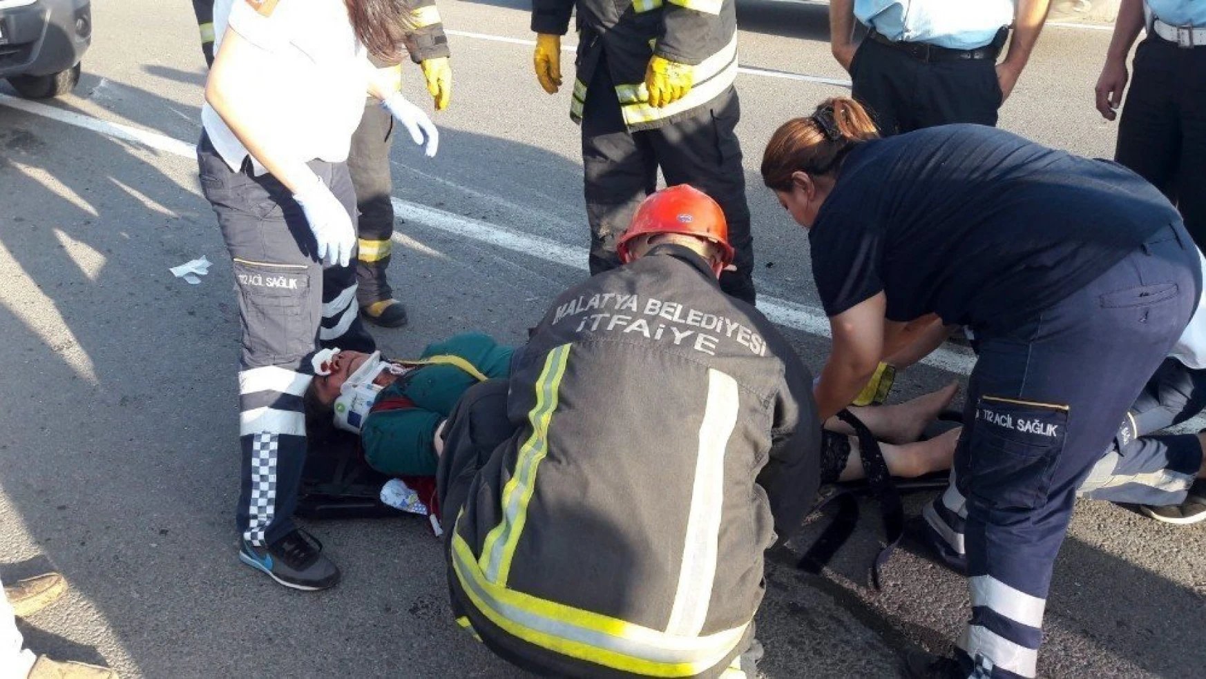 Malatya-Elazığ karayolunda kaza: 6 yaralı
