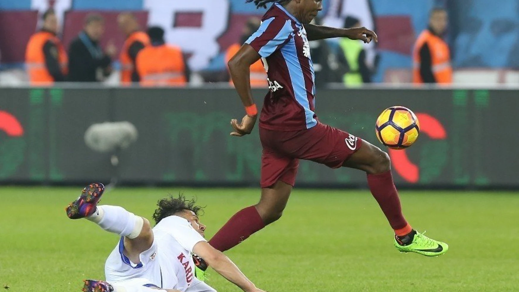 Evkur Yeni Malatyaspor, Rodallega transferi için Burak Yılmaz'ın imza atmasını bekliyor
