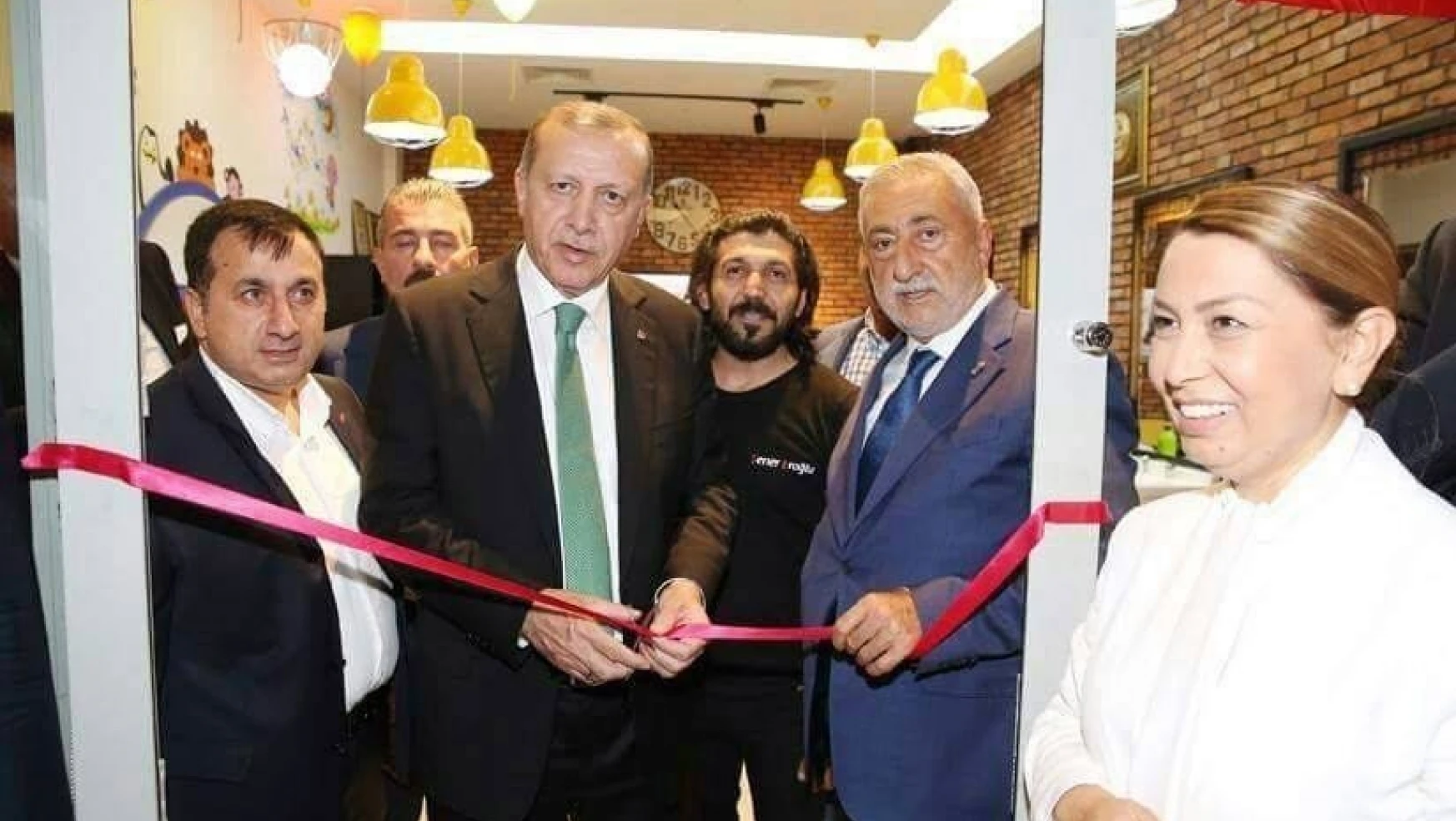 Cumhurbaşkanı Erdoğan Malatyalı berberin hayalini gerçekleştirdi
