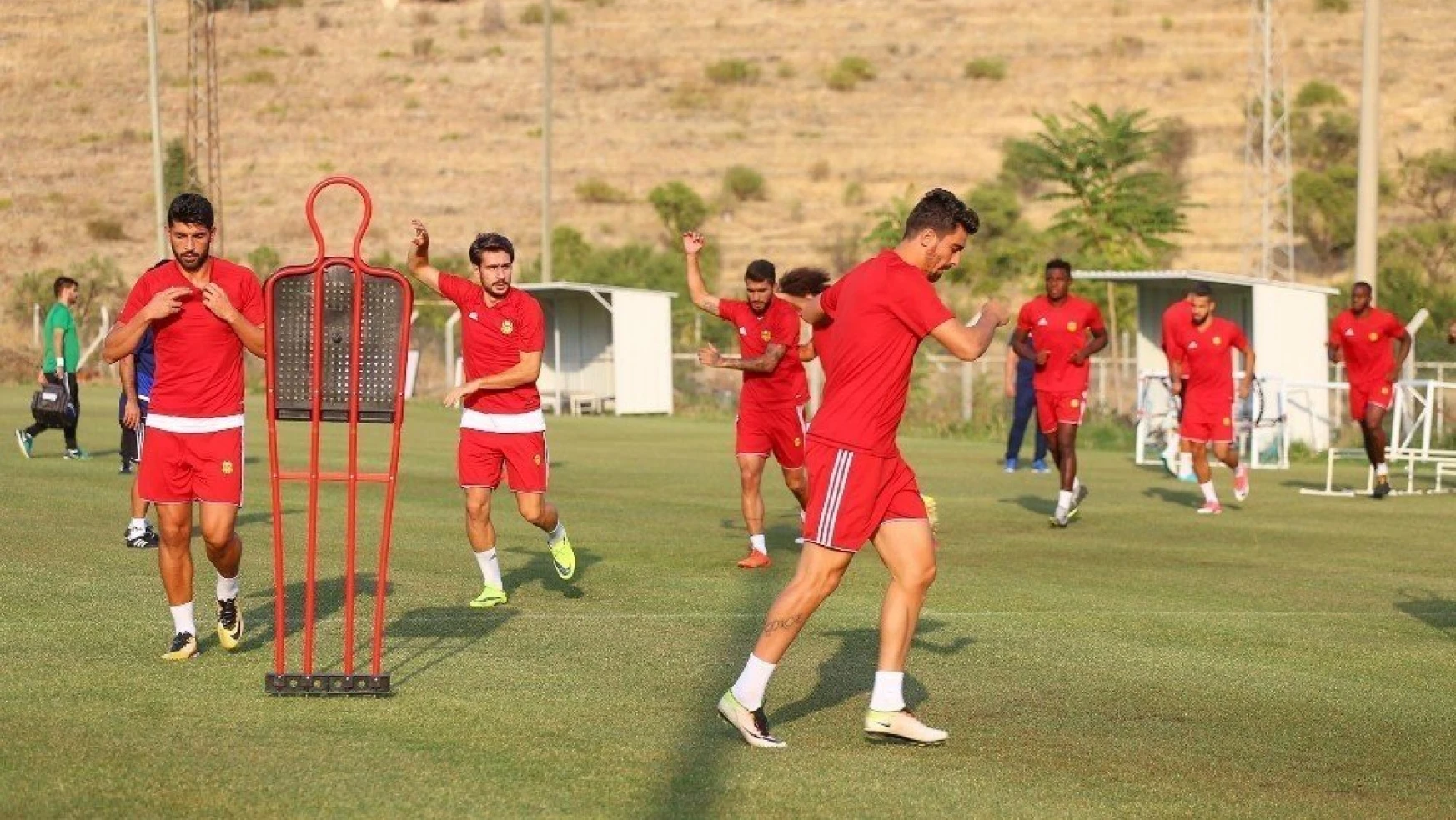 Evkur Yeni Malatyaspor, Sivas'a 3 puan için gitti