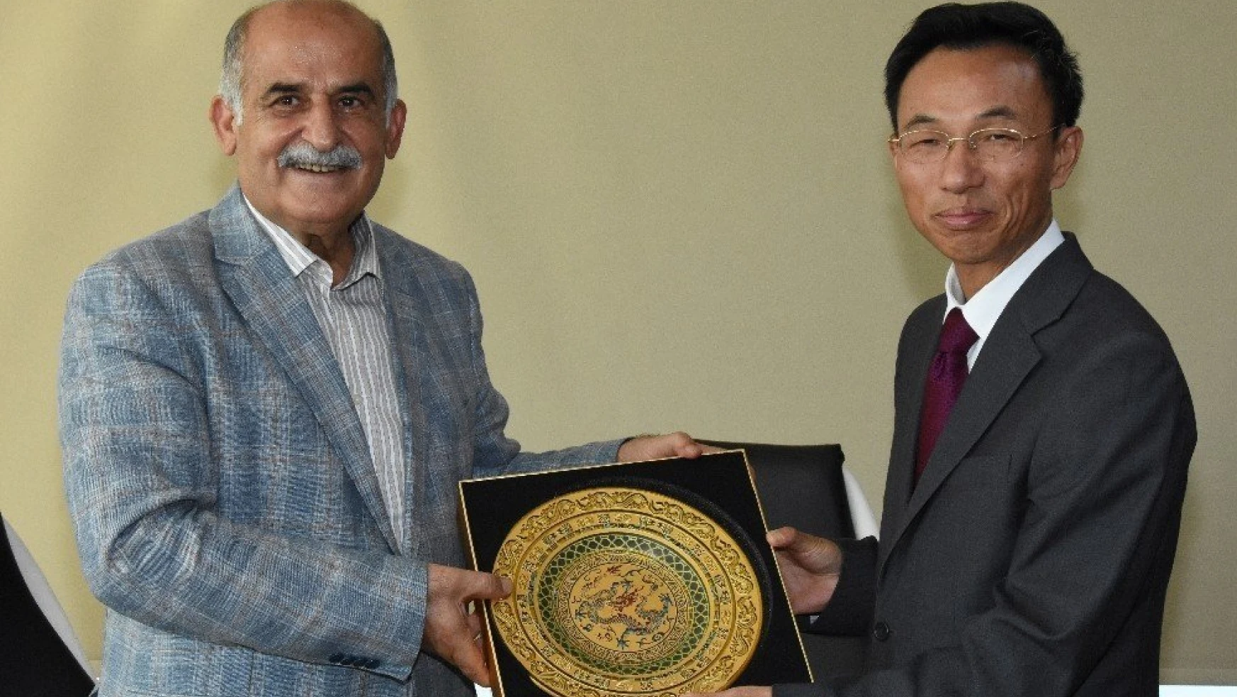 MTSO Başkanı Erkoç Çinlileri Malatya'ya yatırım yapmaya davet etti
