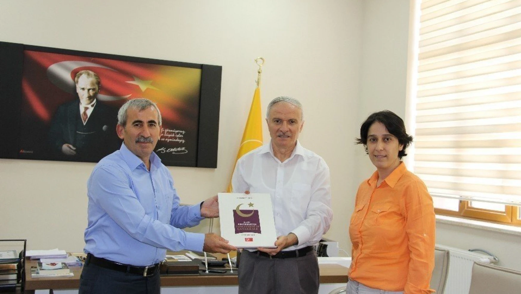 İletişim Fakültesi Dekanı Prof. Dr. Mehmet Önal:
