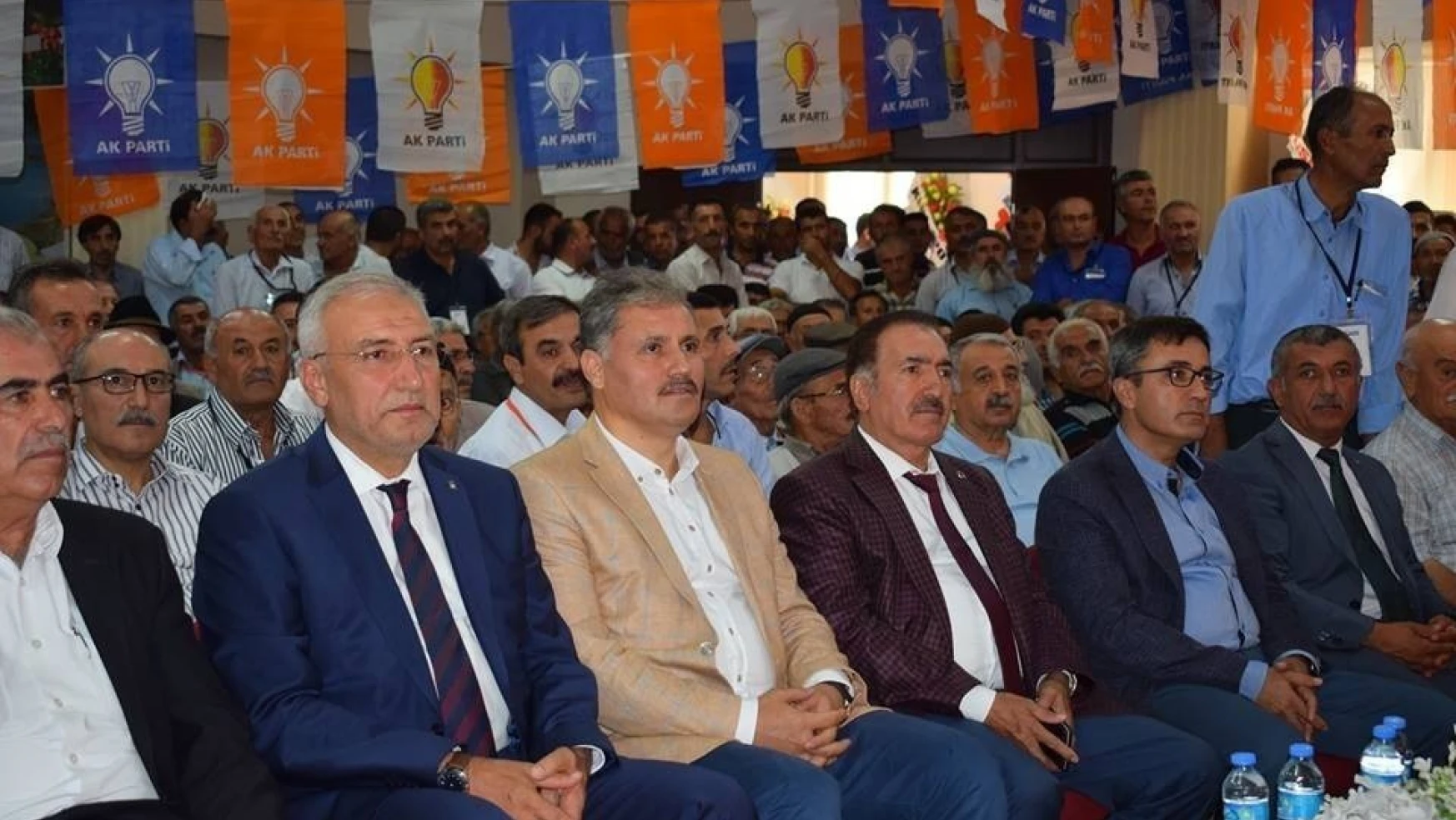 AK Parti Akçadağ İlçe Başkanı Tutal güven tazeledi
