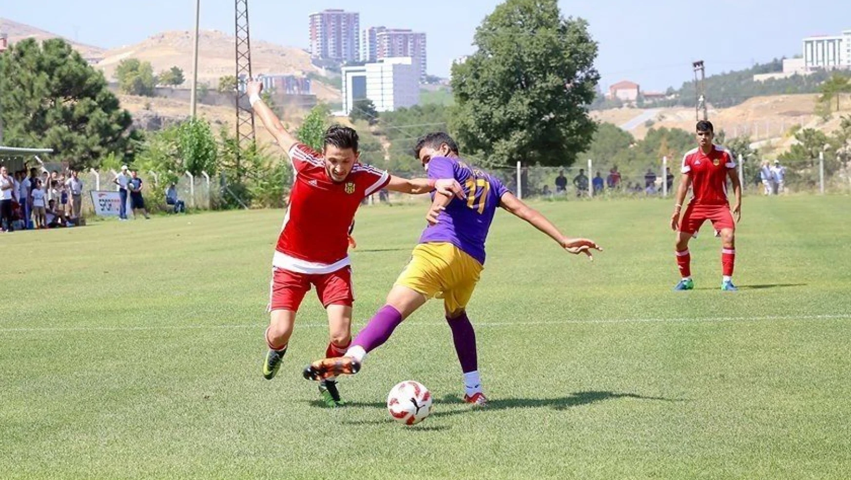 Evkur Yeni Malatyaspor U21 takımının gözü şampiyonlukta
