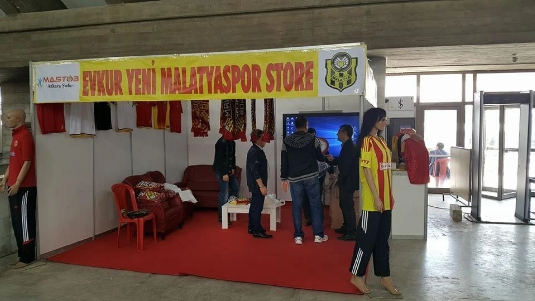 Malatya Tanıtım Günleri'nde Evkur Yeni Malatyaspor standı
