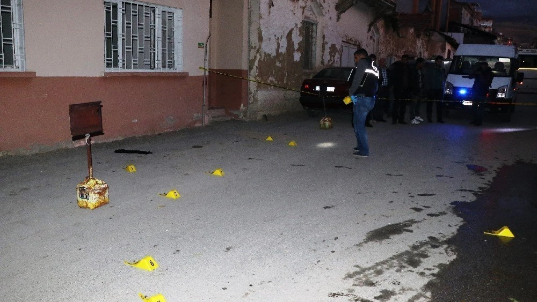 Malatya'da otoparkta silahlı kavga: 1 yaralı
