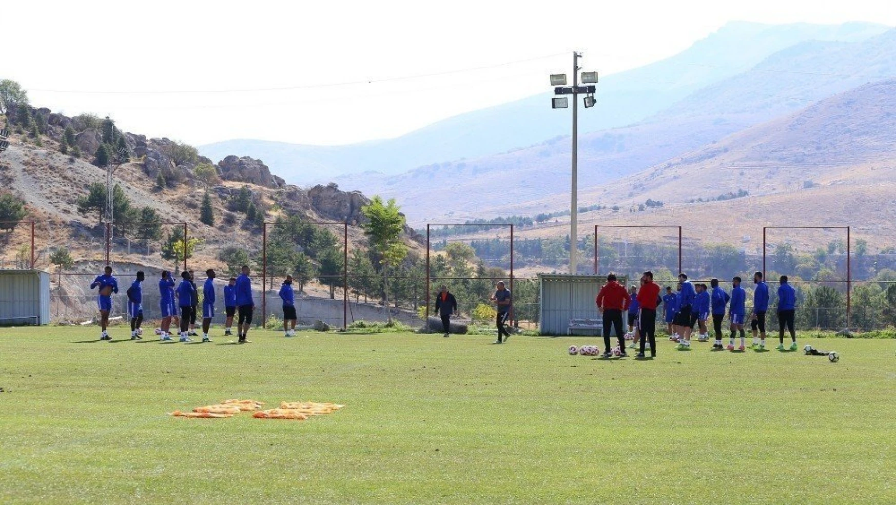 Evkur Yeni Malatyaspor'da kupa mesaisi sürüyor
