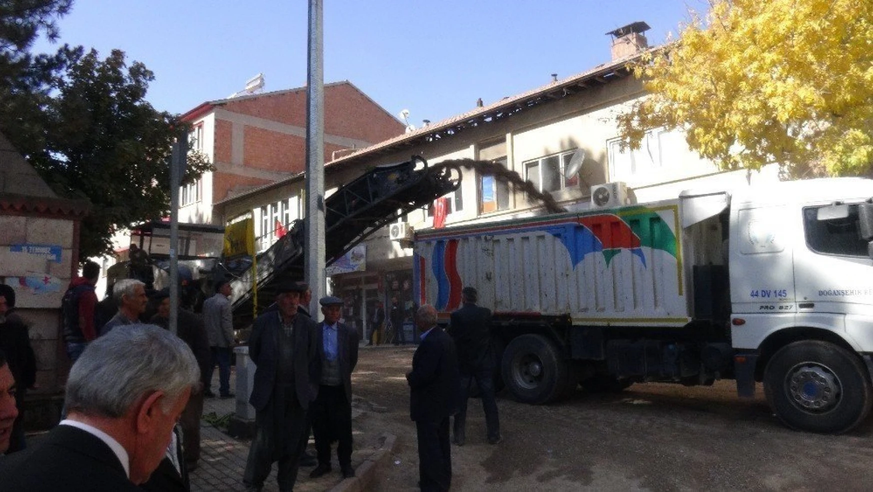Doğanşehir'de alt yapı çalışmalarında sona gelindi
