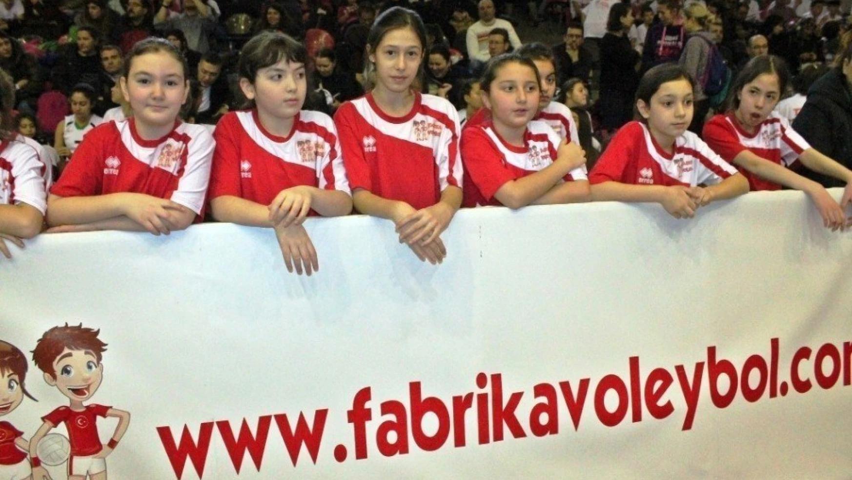 Fabrika Voleybol Okulları'nın 23'üncüsü Malatya'da açıldı
