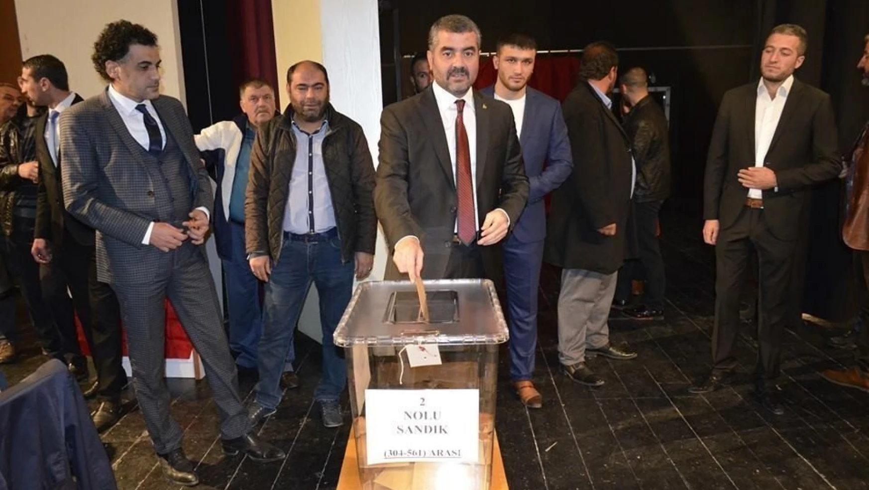 MHP Malatya İl Başkanlığına Bülent Avşar seçildi
