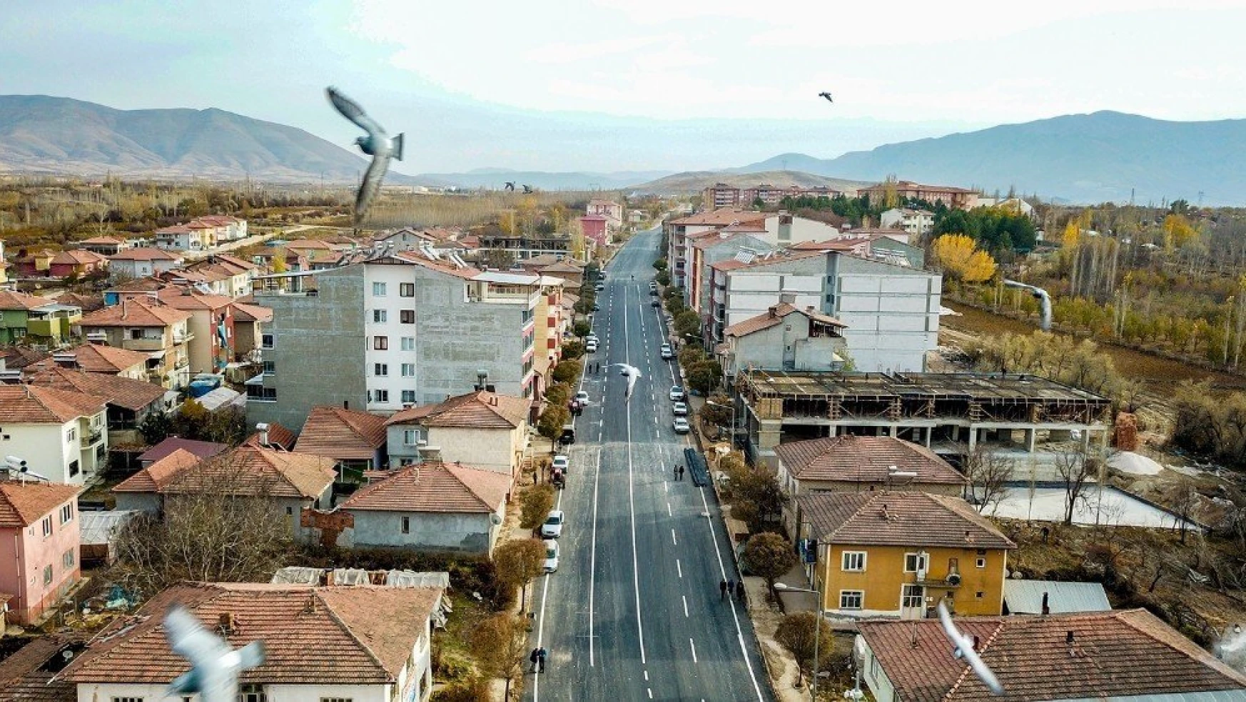 Büyükşehir'den Doğanşehir'e 35 milyon TL'lik altyapı yatırımı
